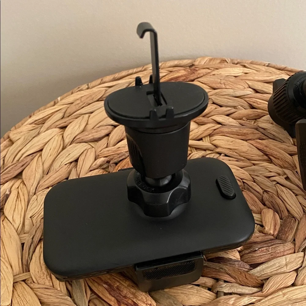 Amazon Basics and various Black Car vent Phone Mounts 3 adjustable like new